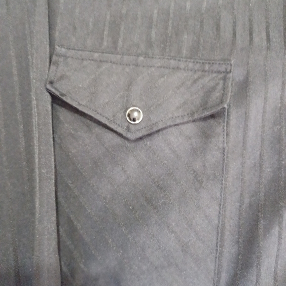 Vintage Wrangler Western Pearl Snap Shirt Men’s L Black Vertical Striped Cowboy - Picture 5 of 9